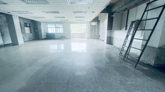 基隆安樂區廠房-1