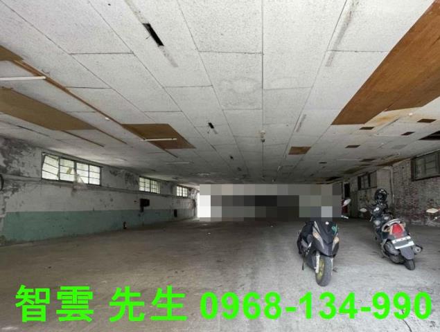 交流道旁廠房廠辦倉庫出售